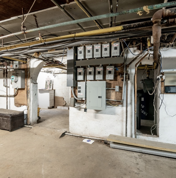 More Photos Of 130 Montague St, Brooklyn Apartments For Sale