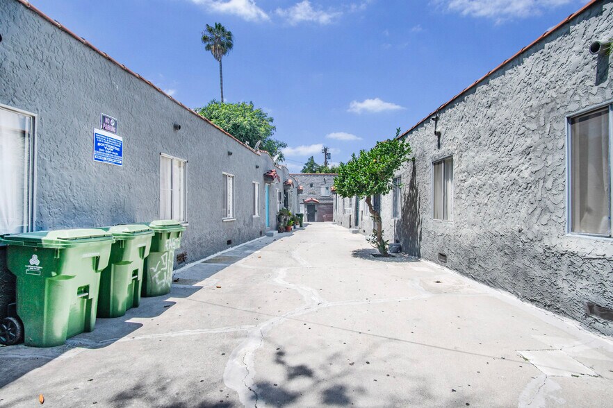 More Photos Of 3443 West Blvd, Los Angeles Apartments For Sale