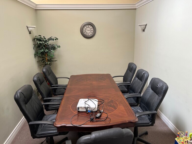 More Photos Of 341 Main St, Salinas Office For Lease