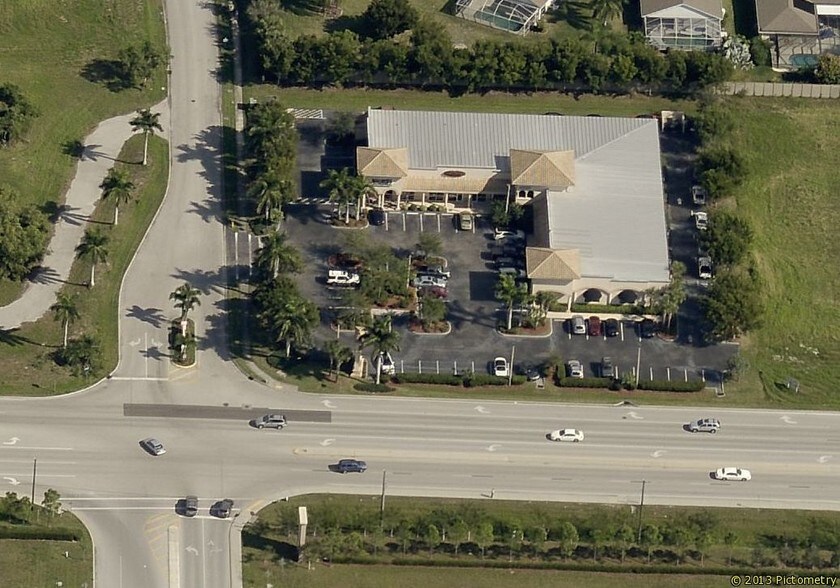 More Photos Of 15751 San Carlos Blvd, Fort Myers Storefront Retail Office For Lease
