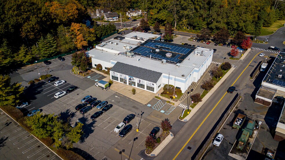 More Photos Of 22 Rockledge Ave, Ossining General Retail For Lease