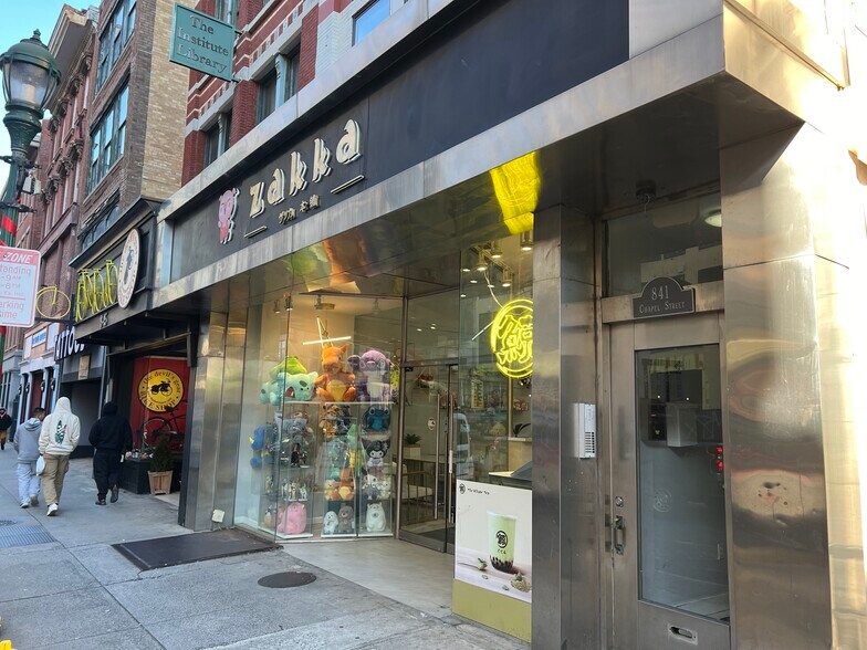 More Photos Of 841 Chapel St, New Haven Apartments For Lease