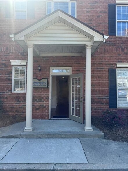 More Photos Of 1275 Shiloh Rd, Kennesaw Office Residential For Lease