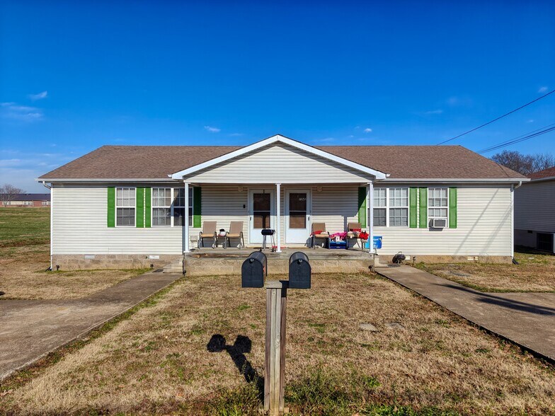 More Photos Of 2401 Viking Dr, Humboldt Apartments For Sale