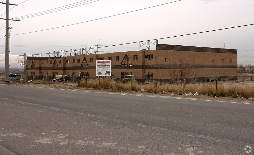 More Photos Of 14587 S 790 W, Bluffdale Light Manufacturing For Lease