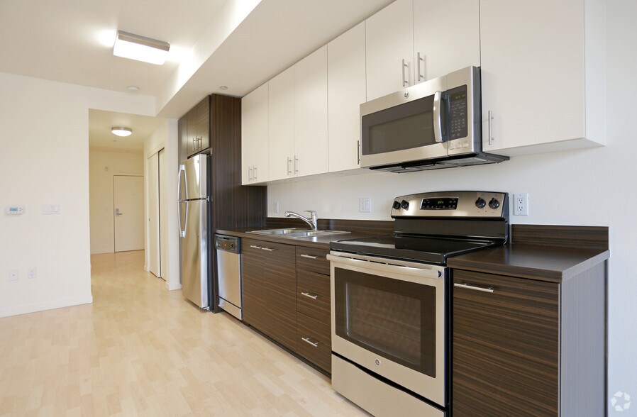 More Photos Of 3850 N Mississippi Ave, Portland Apartments For Lease