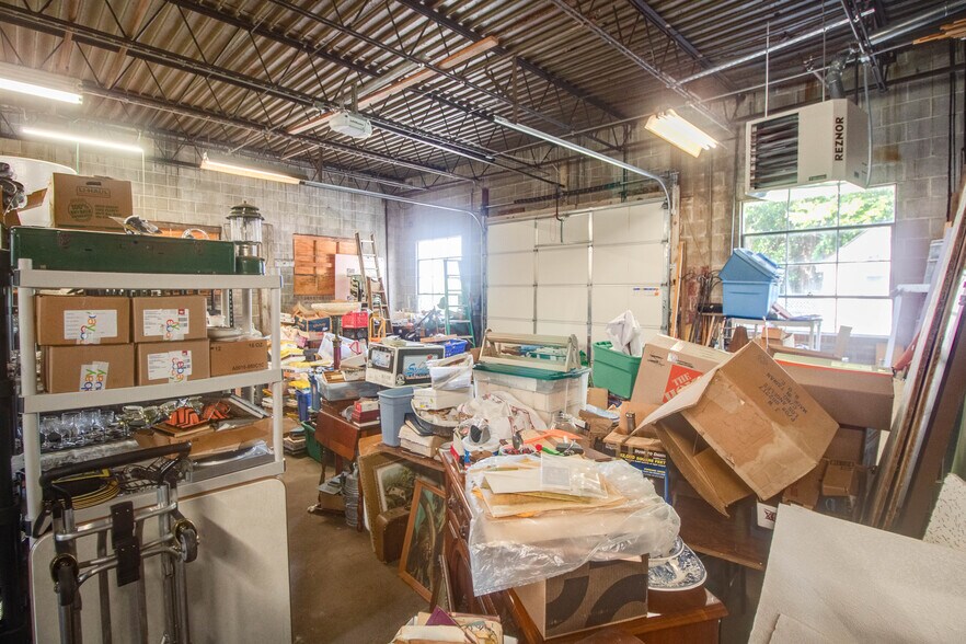 More Photos Of 1007 W Delmar Ave, Godfrey General Retail For Sale