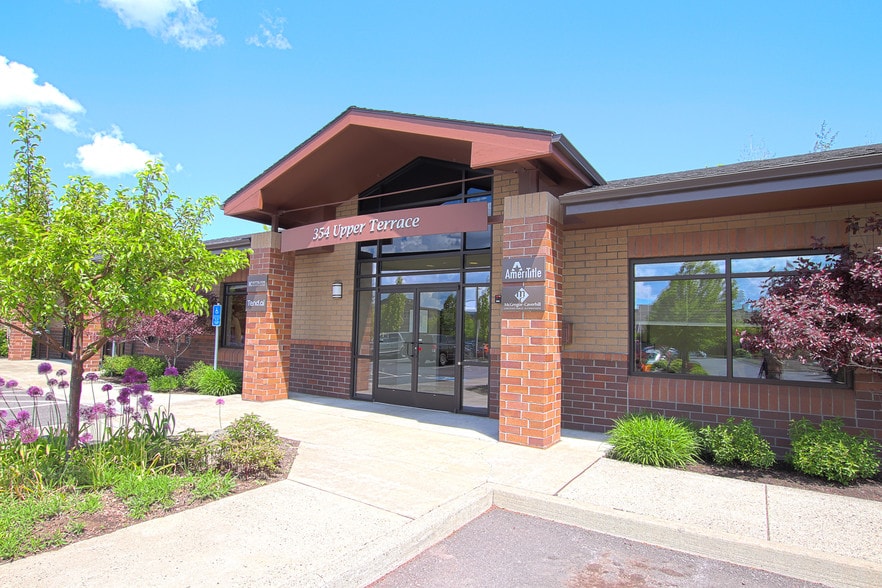 Primary Photo Of 354 SW Upper Terrace Dr, Bend Office For Lease