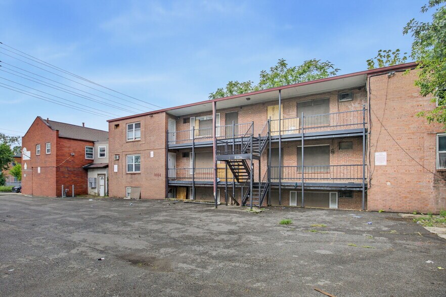 More Photos Of 1084 E Hudson St, Columbus Apartments For Sale