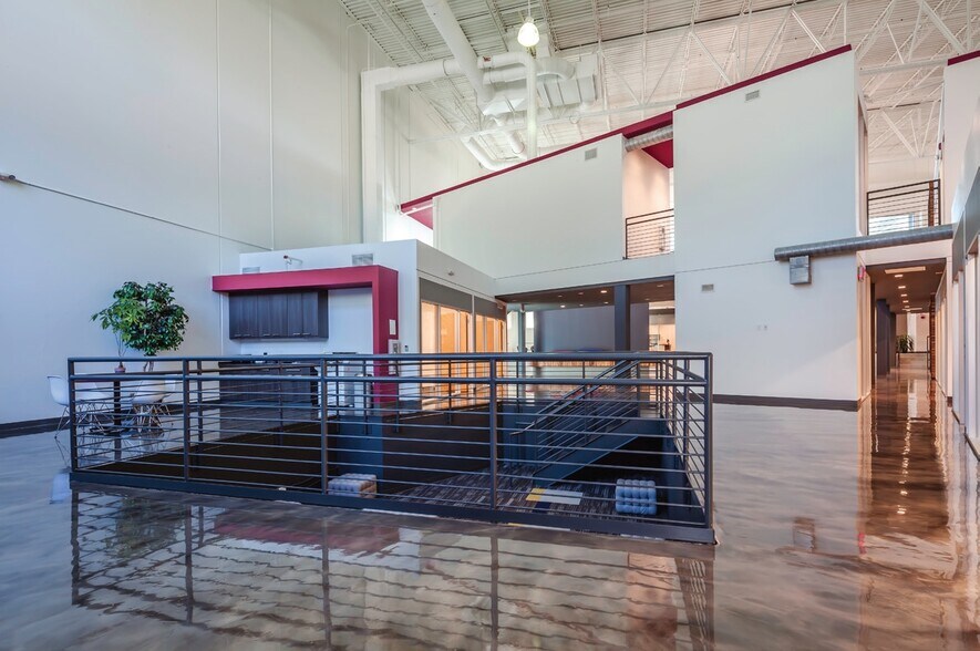 More Photos Of 280 Towerview Ct, Cary Office For Lease