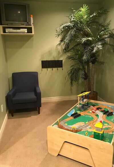 More Photos Of 7478 S Campus View Dr, West Jordan Medical For Lease