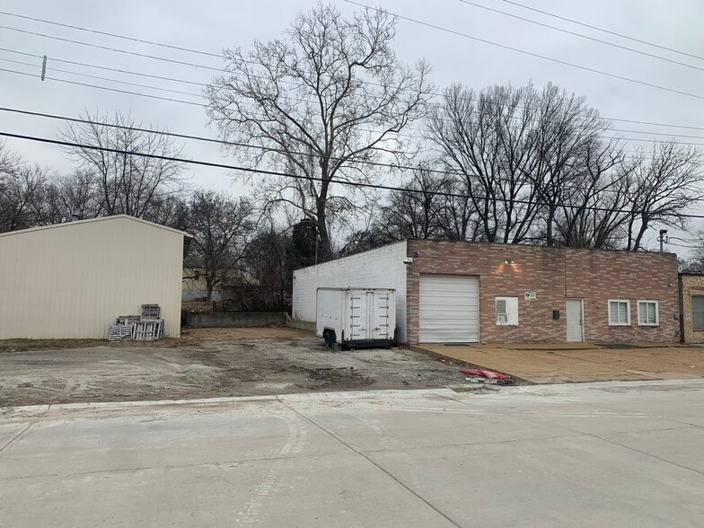 More Photos Of 6138 Madison, Berkeley Industrial For Sale