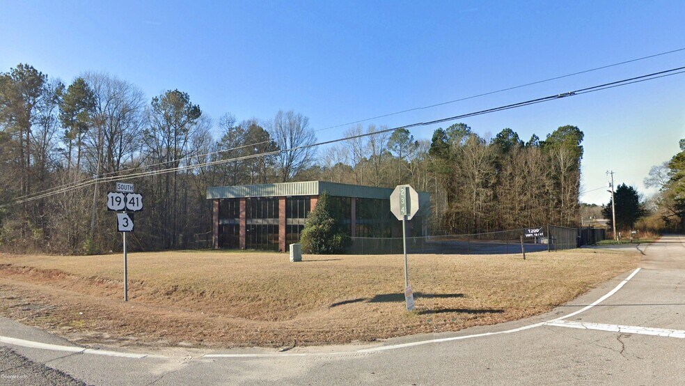 More Photos Of 25 Goss Dr, Hampton Medical For Sale