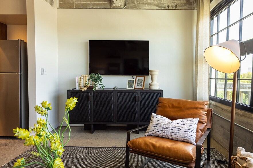 More Photos Of 700 E Union St, Jacksonville Apartments For Lease