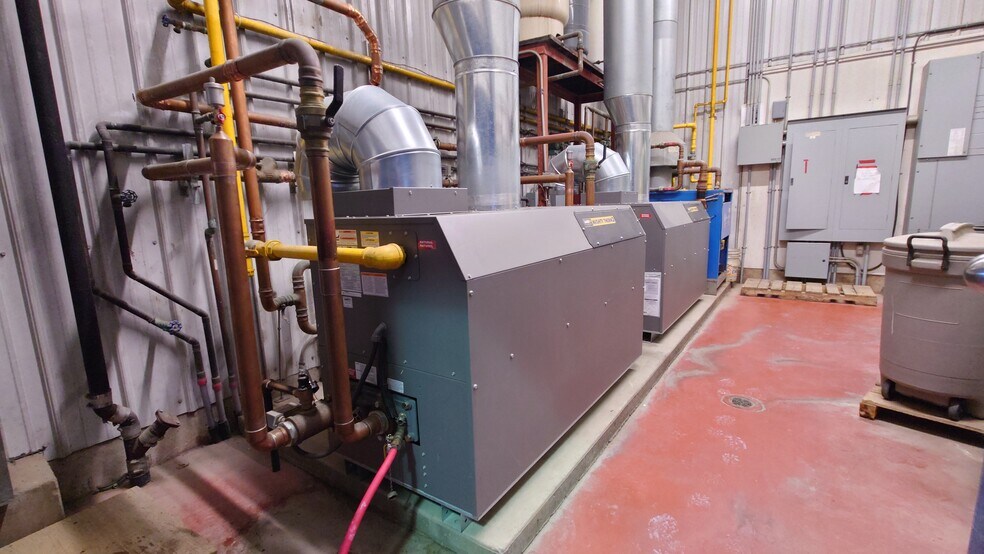 More Photos Of 6670 71 St, Red Deer Carwash For Sale