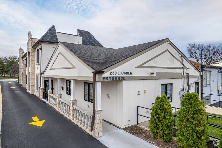 More Photos Of 230 E Ogden Ave, Hinsdale Medical For Lease