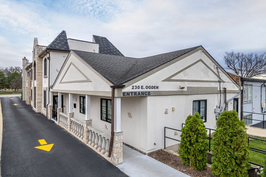 More Photos Of 230 E Ogden Ave, Hinsdale Medical For Sale
