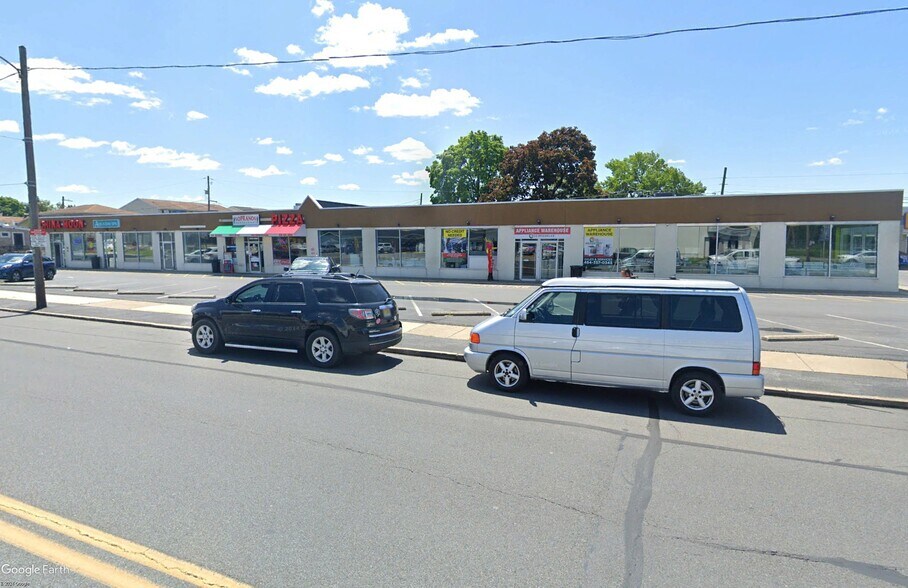 More Photos Of 2102 Union Blvd, Allentown Unknown For Lease