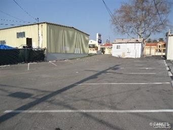 More Photos Of 11448 Whittier Blvd, Whittier Loft Creative Space For Lease