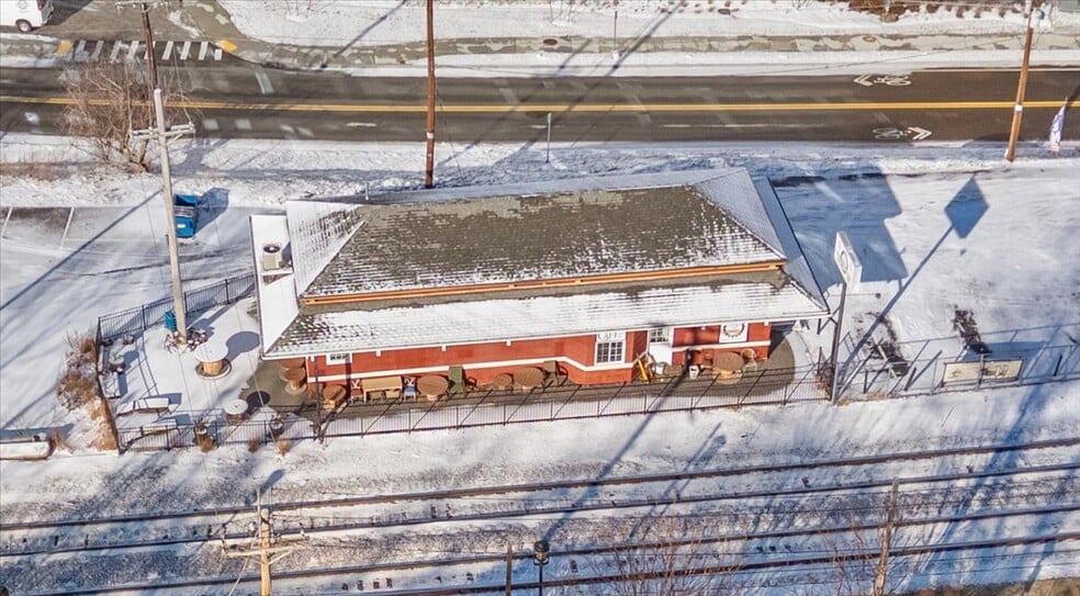 More Photos Of 30 Railroad Ave, Haverhill Restaurant For Sale