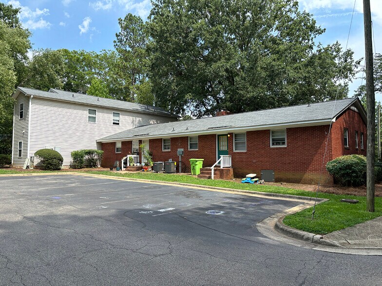 More Photos Of 304-308 Buck Jones Rd, Raleigh Apartments For Sale