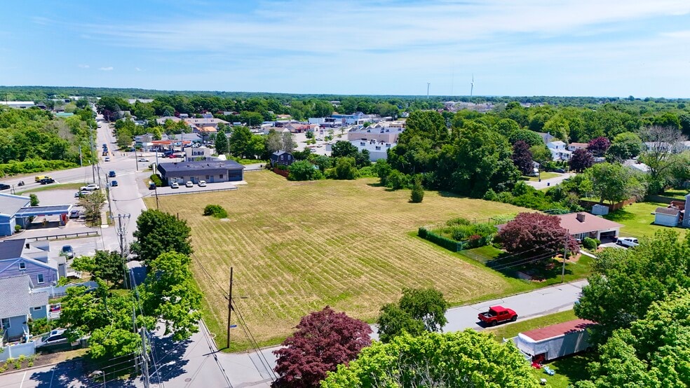 Primary Photo Of 145 Bridge St, Fairhaven General Retail For Sale