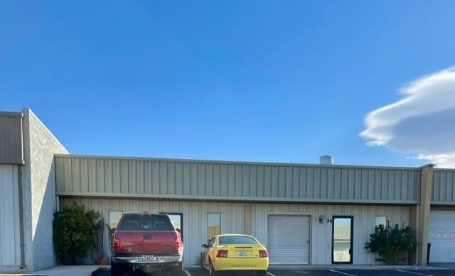 More Photos Of 1600 Acoma Blvd W, Lake Havasu City Warehouse For Lease