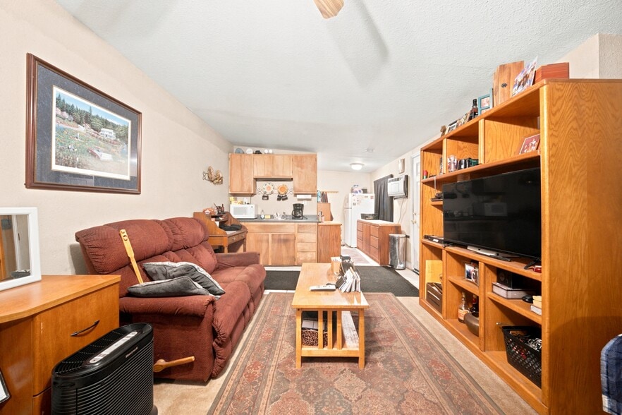 More Photos Of 3725 Pine St, Rocklin Auto Repair For Sale