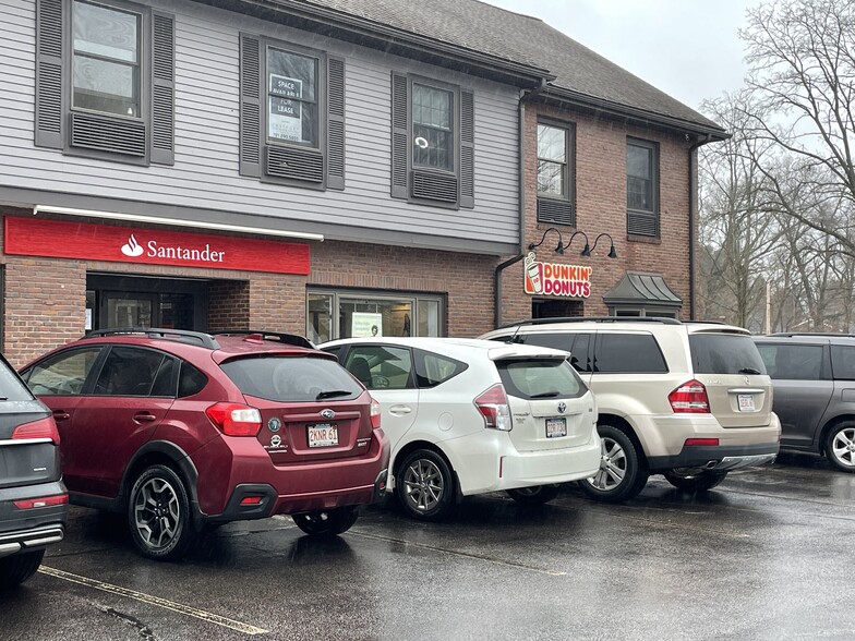 More Photos Of 277 Linden St, Wellesley Office For Lease