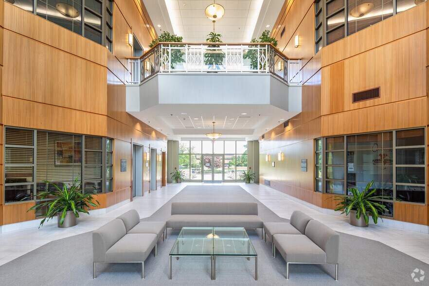 More Photos Of 50 Millstone Rd, East Windsor Unknown For Lease