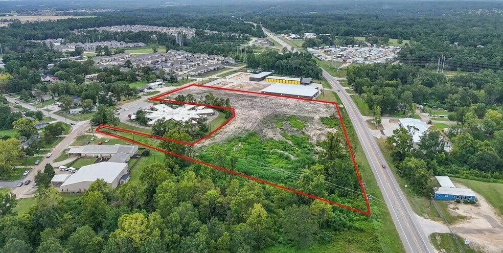 Primary Photo Of TBD N Highway 75 Hwy, Willis Land For Sale