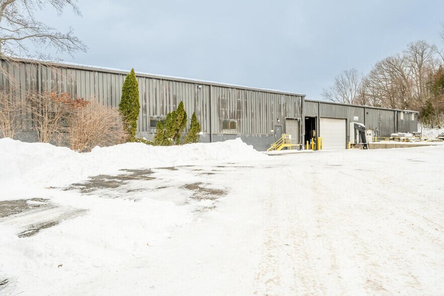 More Photos Of 521 Langley Ave, Saint Joseph Industrial For Sale