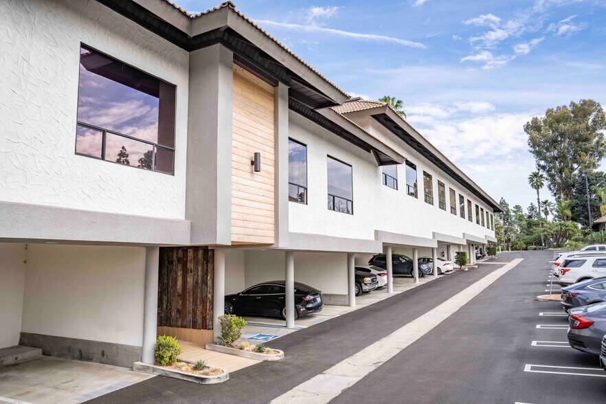 More Photos Of 5480 Baltimore Dr, La Mesa Office For Lease