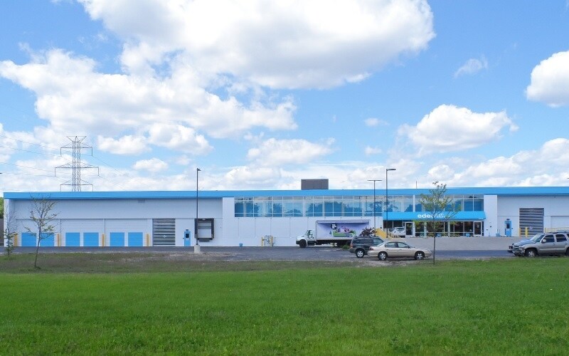More Photos Of 11100 W Cleveland Ave, West Allis Self Storage For Lease