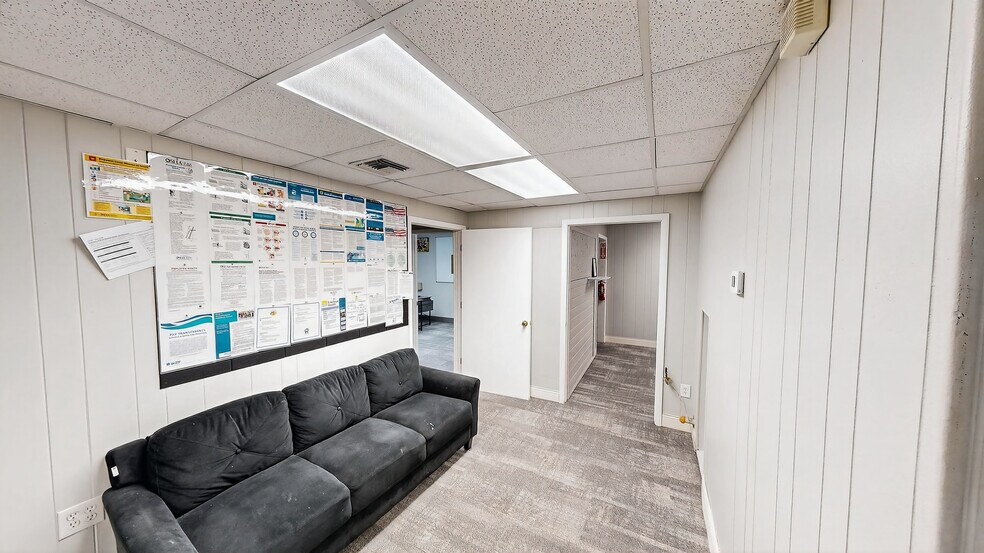 More Photos Of 515-519 18th St, Orlando Warehouse For Lease
