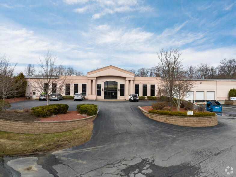 Primary Photo Of 25 Bond St, Haverhill Warehouse For Lease