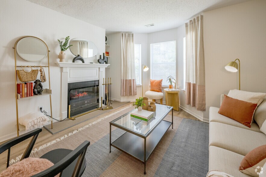 More Photos Of 100 Elena St, Cranston Apartments For Sale