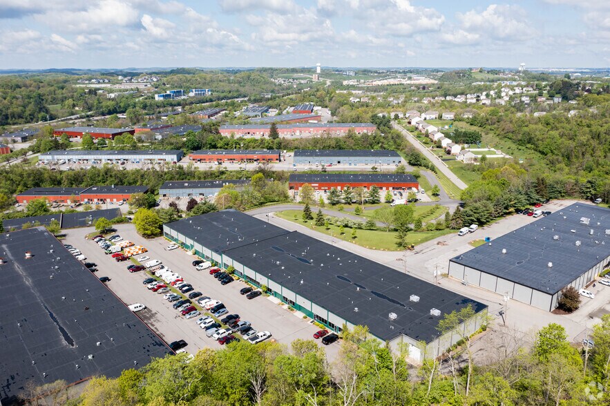 More Photos Of 1501-1518 Parkway View Dr, Pittsburgh Light Distribution For Lease