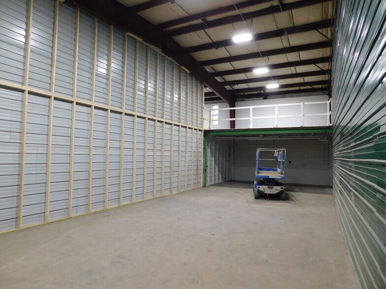 Primary Photo Of 42 Dorset Ln, Williston Manufacturing For Lease