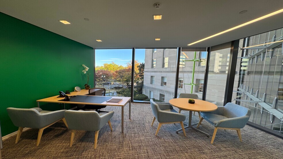 More Photos Of 300 New Jersey Ave NW, Washington Coworking Space
