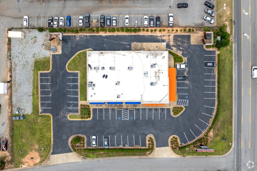 More Photos Of 1701 Rollins Way, Columbus Unknown For Lease