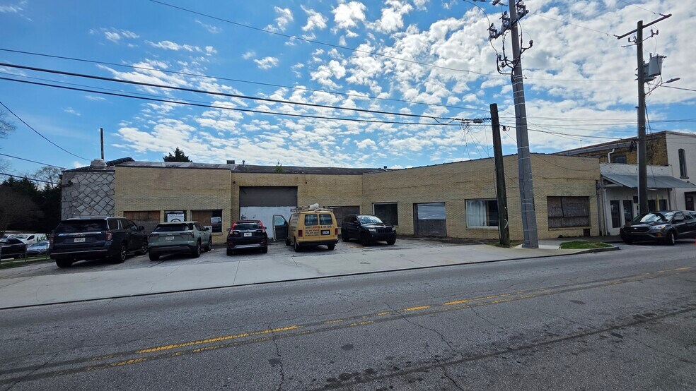 More Photos Of 5367 E Mountain St, Stone Mountain Freestanding For Lease