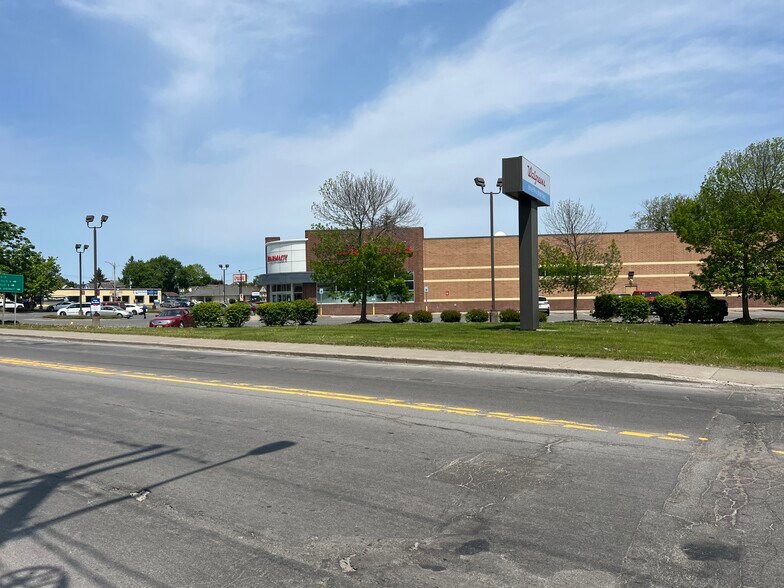 More Photos Of 218 S Caroline St, Herkimer Storefront Retail Office For Sale