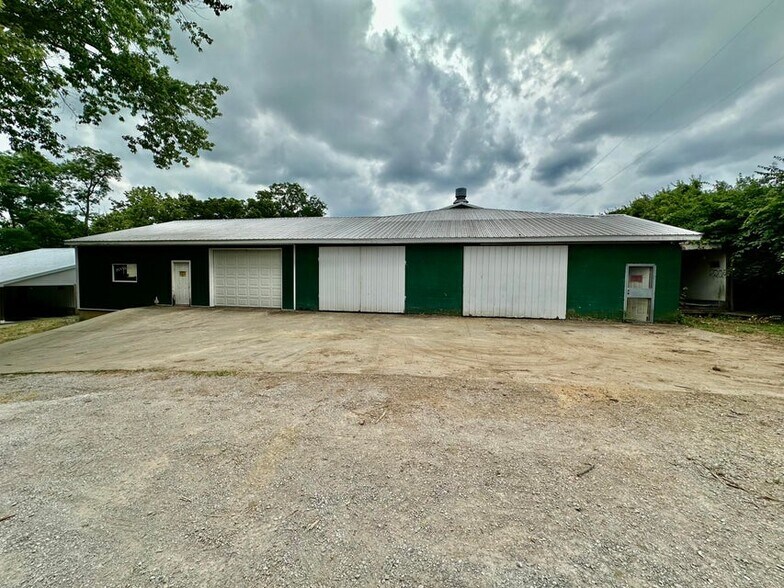 More Photos Of 368 Paynes Depot Rd, Lexington Manufacturing For Sale