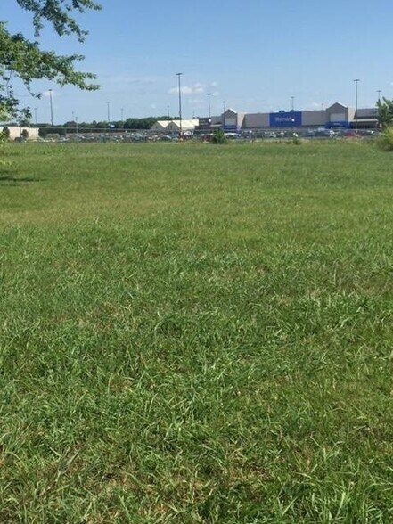 More Photos Of KY Hwy 911 & Thompsonville Lane, Oak Grove Land For Sale