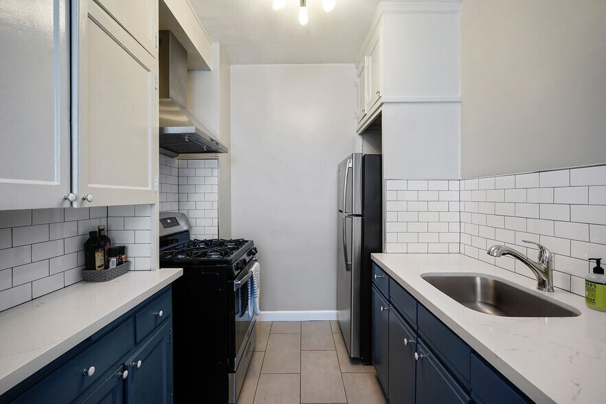 More Photos Of 226 Athol Ave, Oakland Apartments For Sale