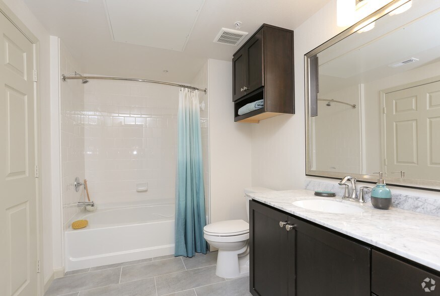 More Photos Of 9400 Corbin Ave, Northridge Apartments For Lease