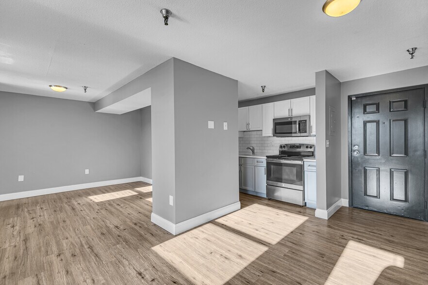 More Photos Of 122 Chestnut St, Springfield Apartments For Sale