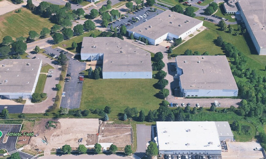 More Photos Of 1175 Bowes Rd, Elgin Warehouse For Lease