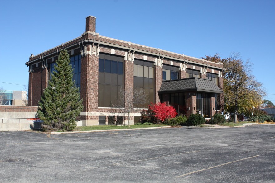 Primary Photo Of 135 Washington Ave, Bay City Office For Sale
